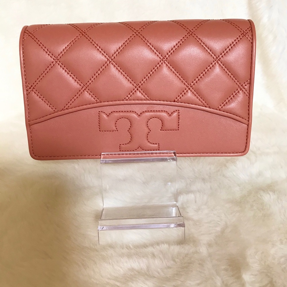 Tory Burch Savannah Chain Flat Wallet - Picture 3 of 10